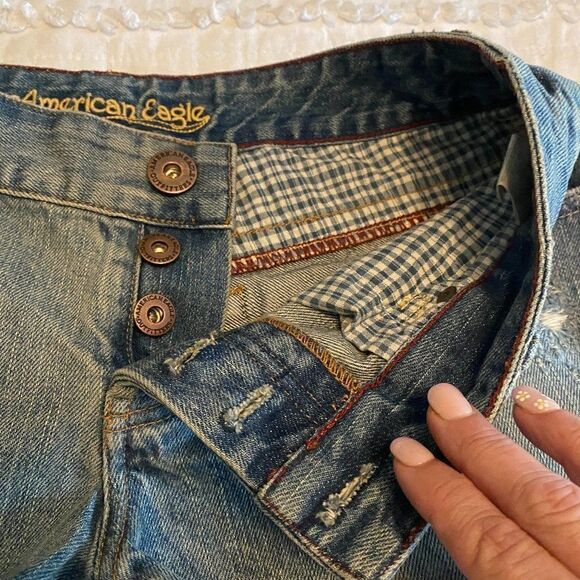 American Eagle Shorts Gingham print on inside pockets Jean Button Up Frayed  2 - Picture 2 of 6
